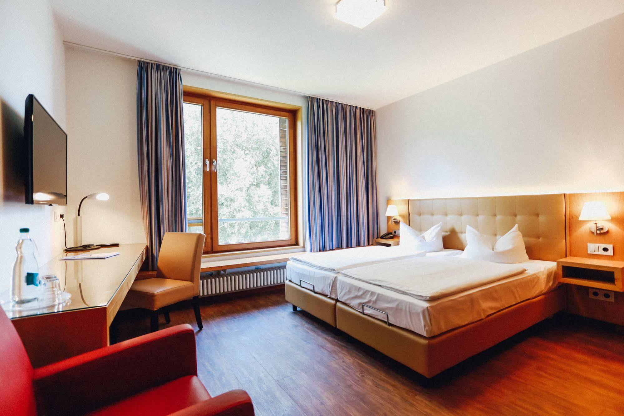 Ostseehotel Dierhagen Eksteriør billede